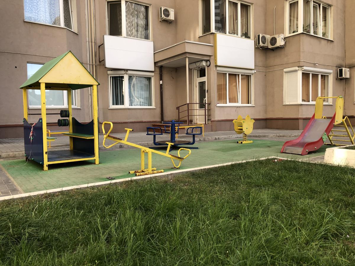 Апартаменты Шоколад Odessa Exteriör bild